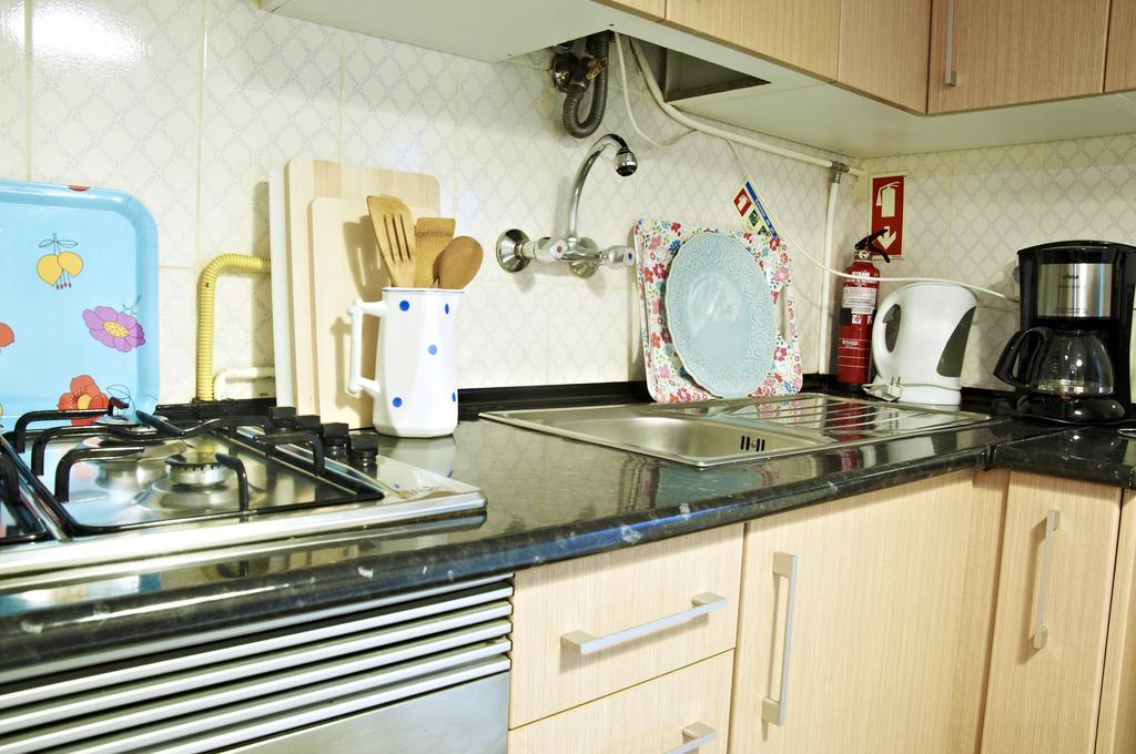 Downtown Doll'S House Apartment Lisbon Bagian luar foto