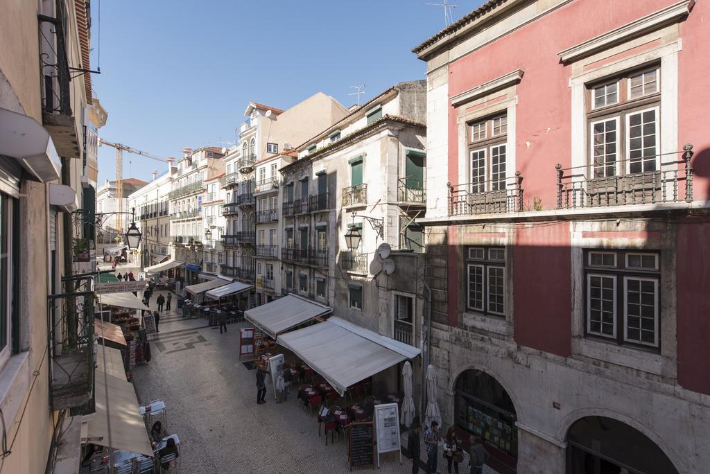 Downtown Doll'S House Apartment Lisbon Bagian luar foto