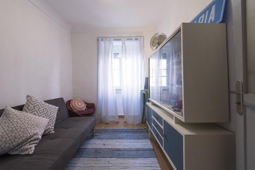 Downtown Doll'S House Apartment Lisbon Bagian luar foto