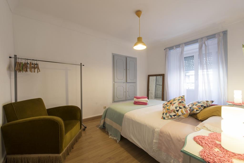 Downtown Doll'S House Apartment Lisbon Bagian luar foto